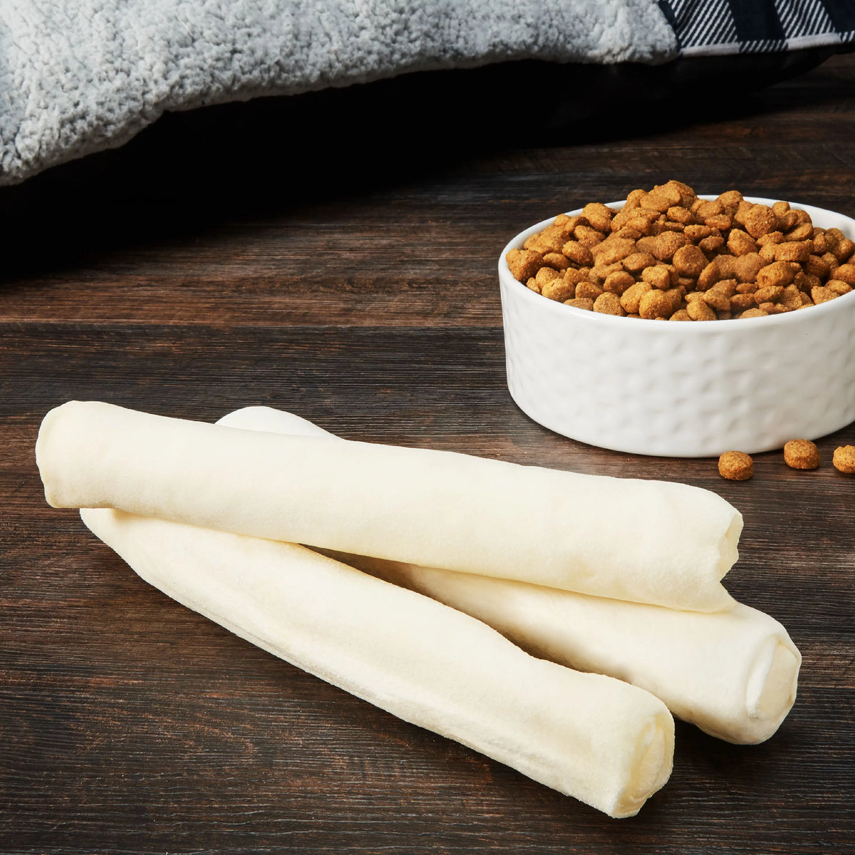 9" Beefhide Chews for Dogs, 10.8 oz, 4 Count Z275