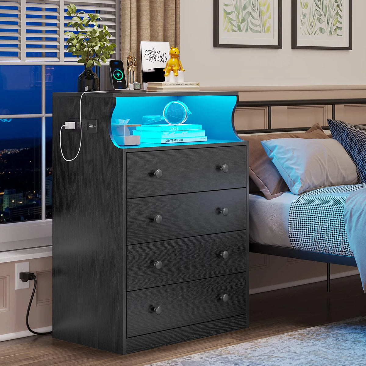 Black 4 Drawer Dresser with Charging Station H663