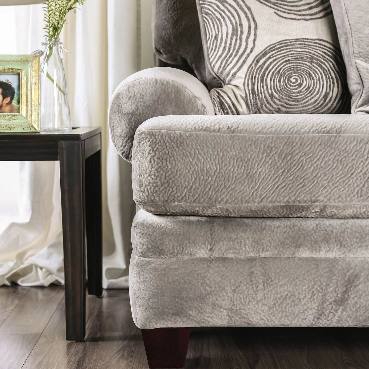 Gray Fabric Sofa with Pillows R2829