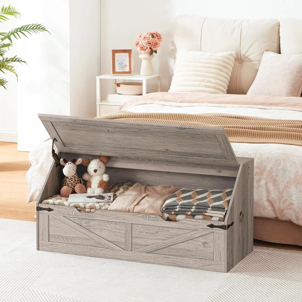 Wooden Storage Chest with Flip Top J168