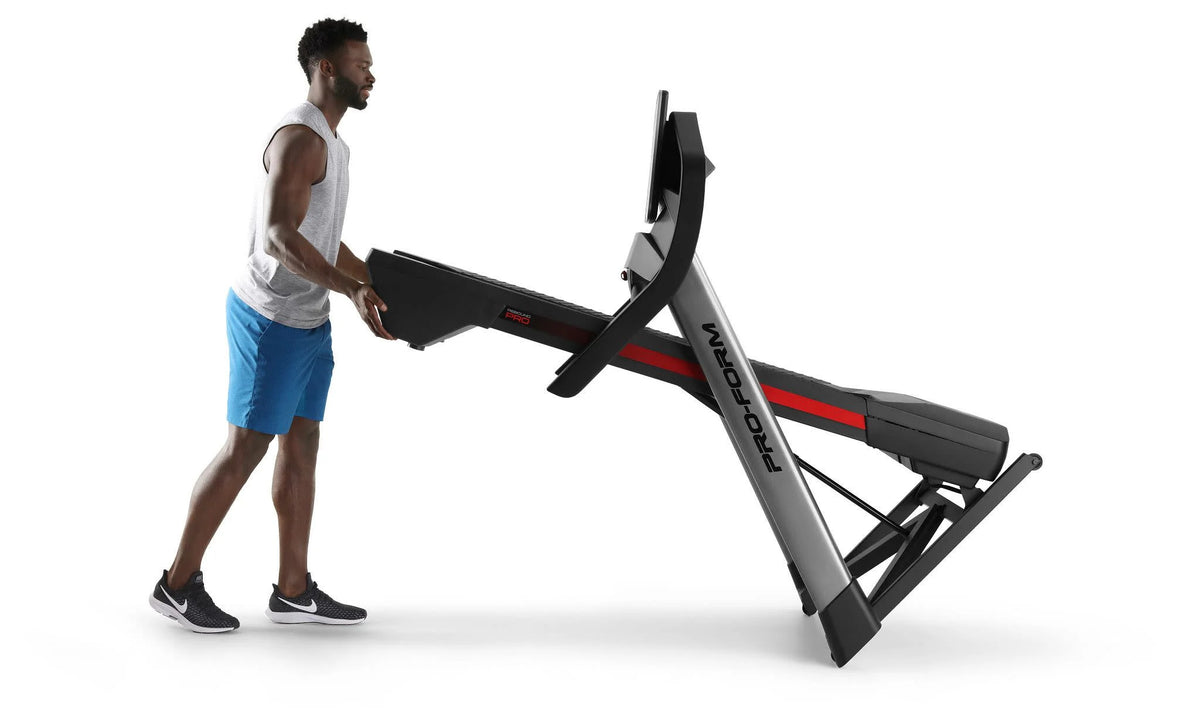 Treadmill with 10” Touchscreen O599