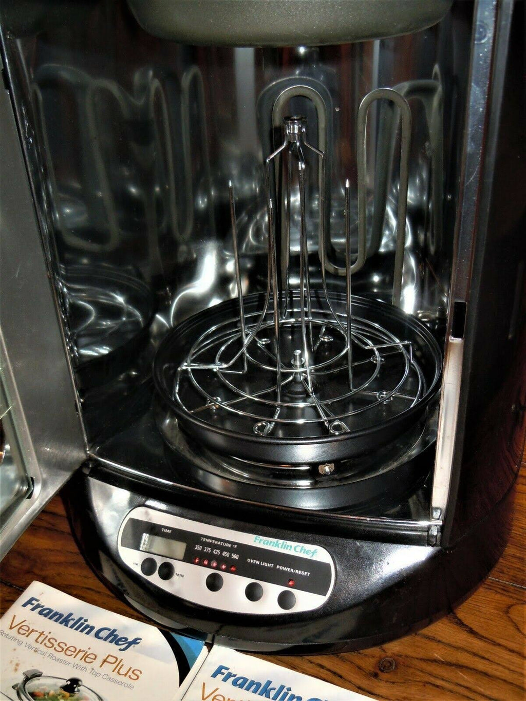 Vertical Rotisserie Oven with Cook Top Q110