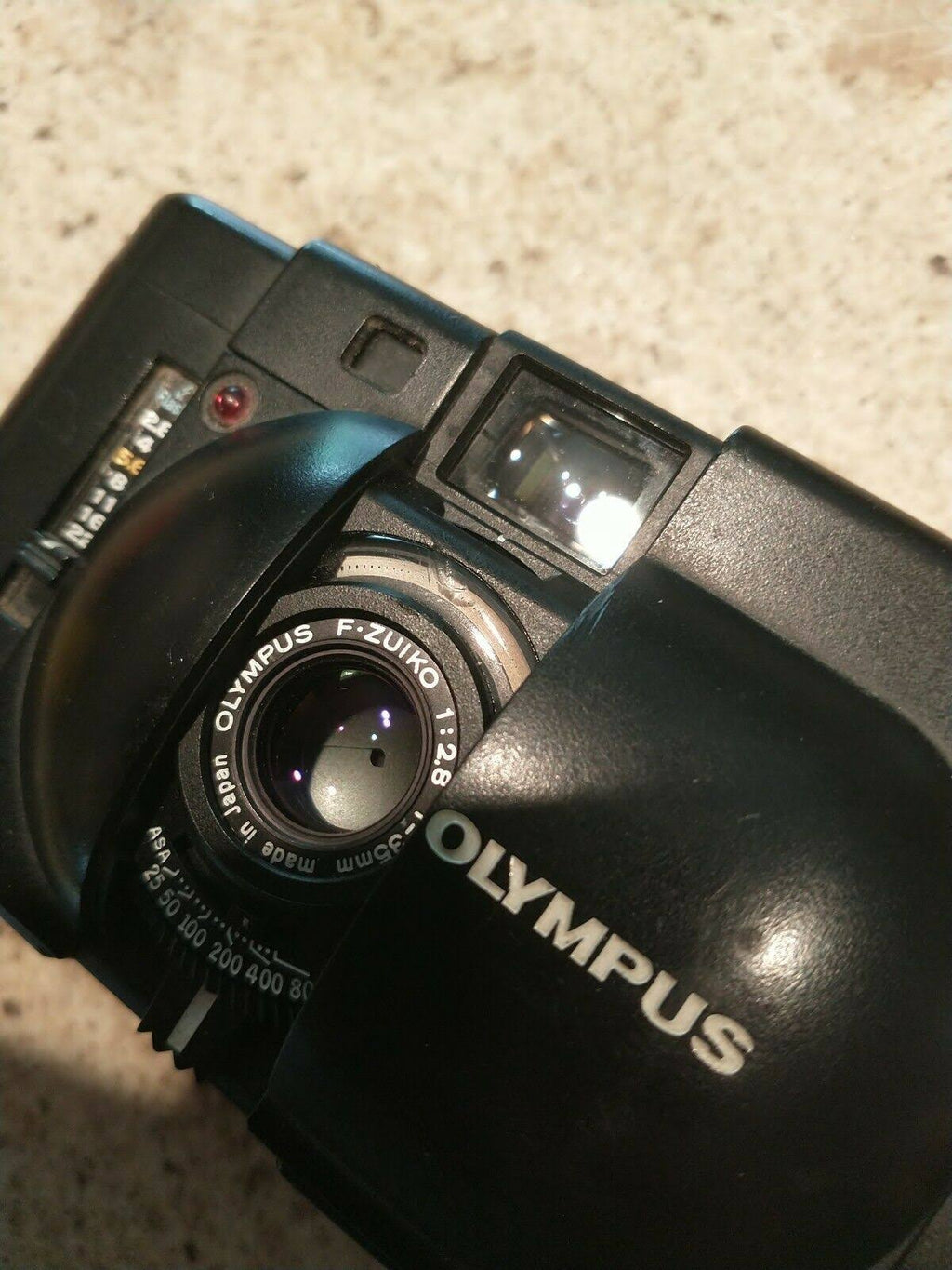 Black Rangefinder Film Camera V8065