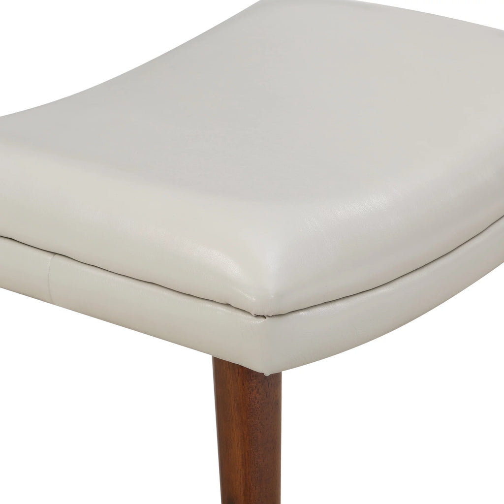 Cream Faux Leather Chair and Ottoman I53288