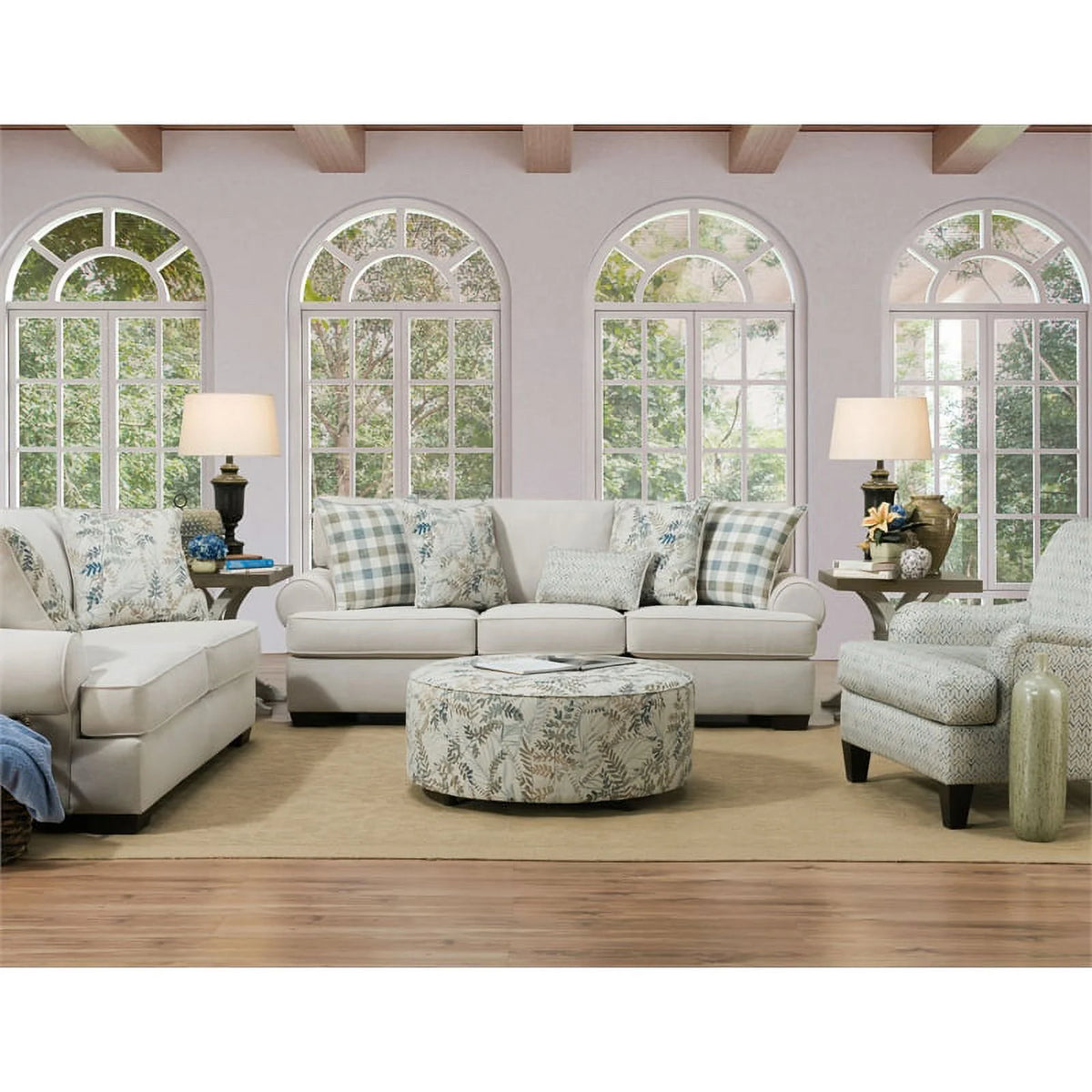 Cream Fabric Arm Sofa with Pillows L552