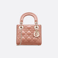 Bag A760352