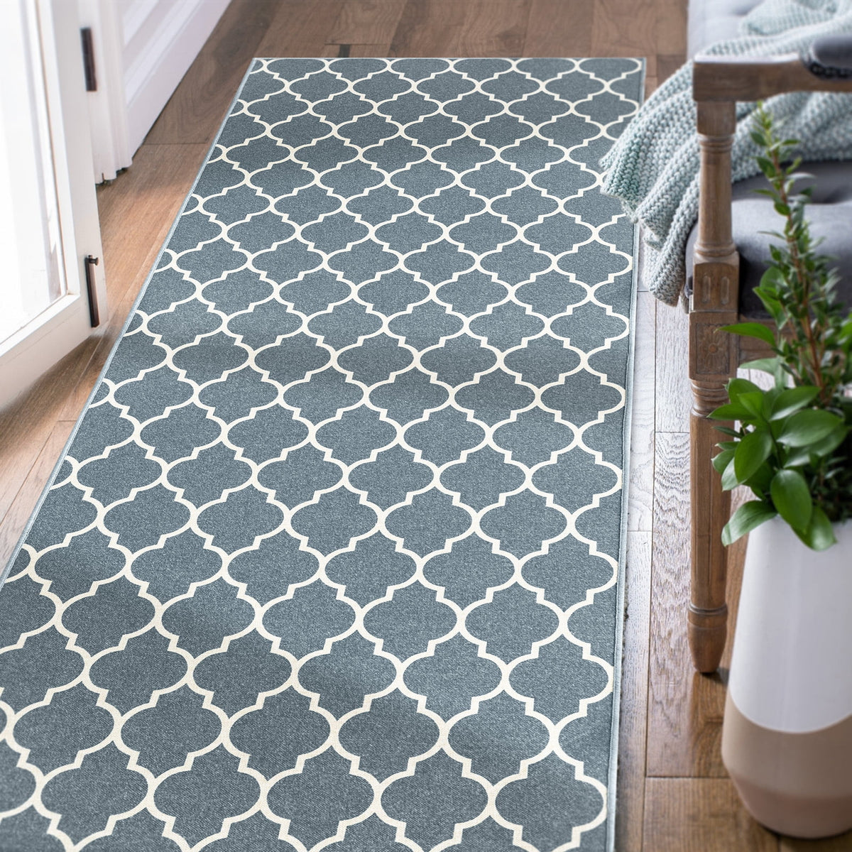 2x7 Washable Non Slip Moroccan Floral Print Runner Rug D79390