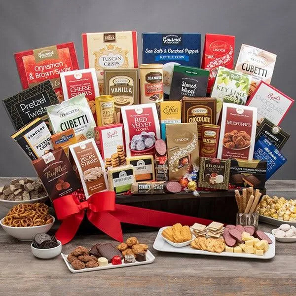Snack & Chocolate Gift Baskets U79800
