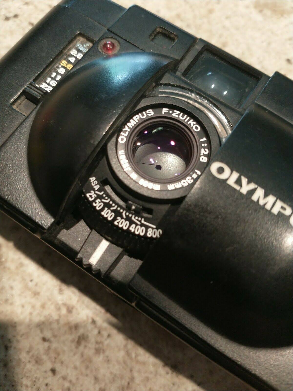Black Rangefinder Film Camera V8065