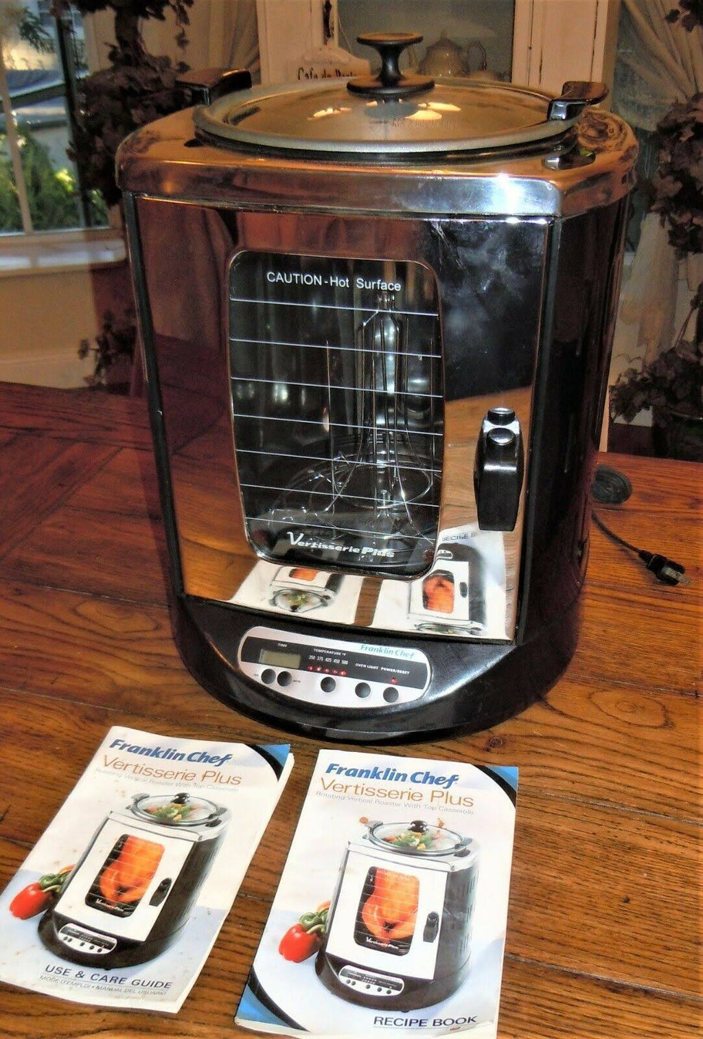 Vertical Rotisserie Oven with Cook Top Q110