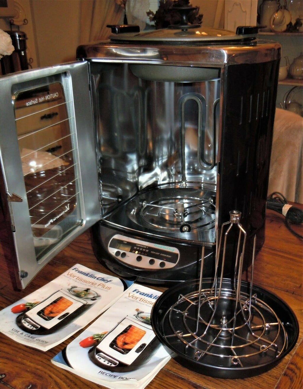 Vertical Rotisserie Oven with Cook Top Q110