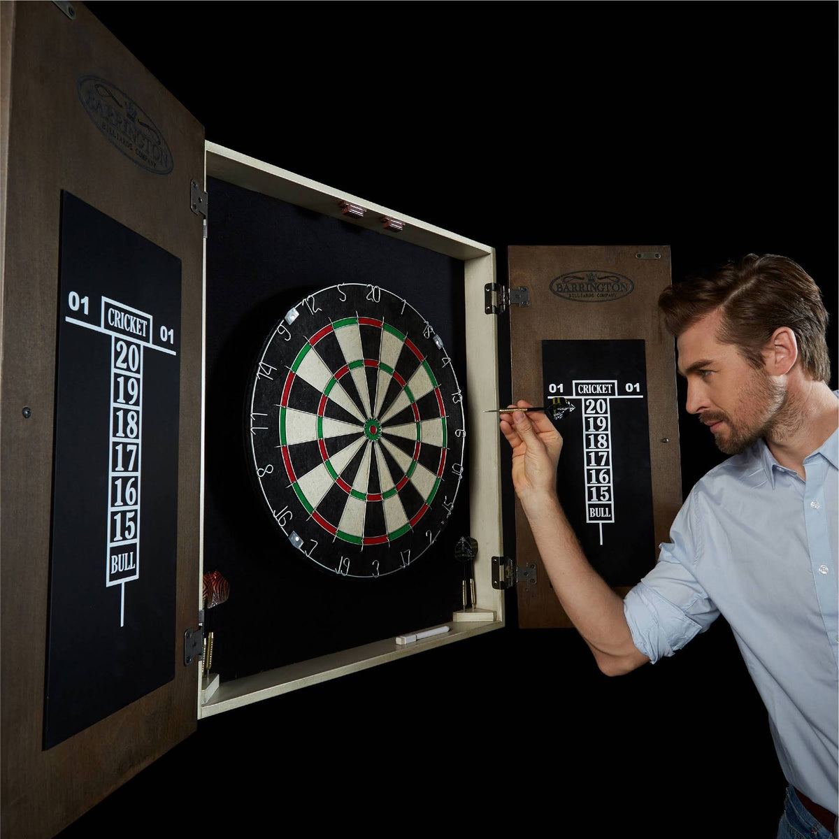 Bristle Dartboard & Cabinet Set K95587