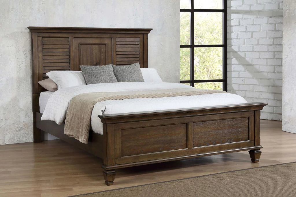 California King Panel Bed Burnished Oak I977
