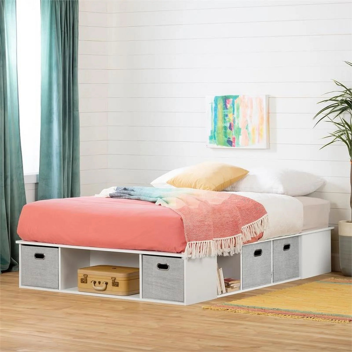 White Wood Queen Bed with Storage and Baskets N30324